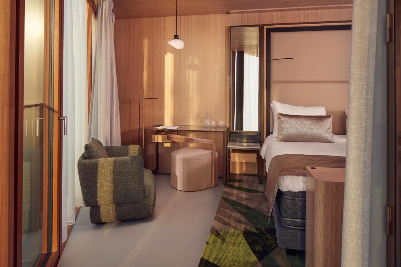 Jakarta Hotel Ámsterdam